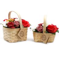 Букет у Плетеному Кошику Середній - Червоний