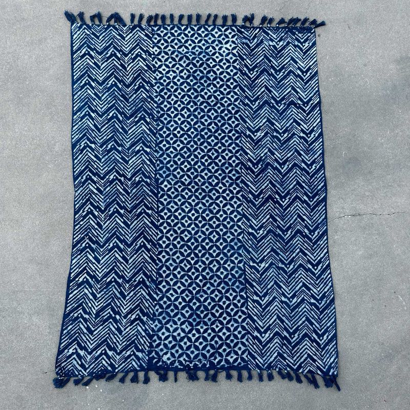 Плед Індиго Ручної Роботи 170×120 см - Хвилі Намуна