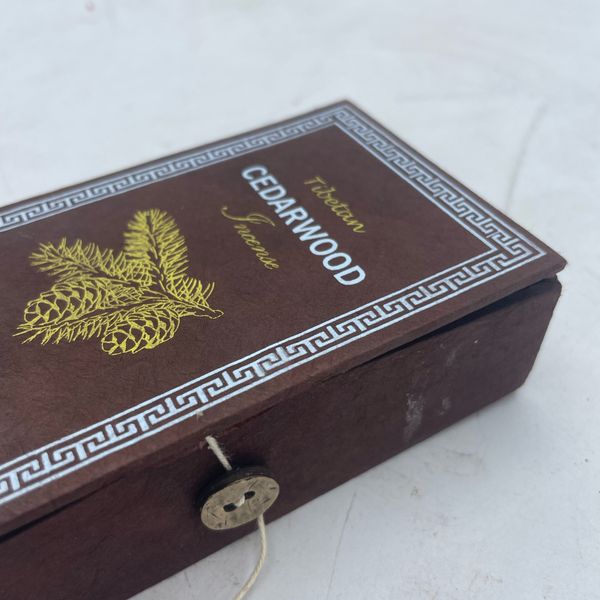 Подарунковий Набір Пахощів Tibetan Sughandit Dhoop - Кедр