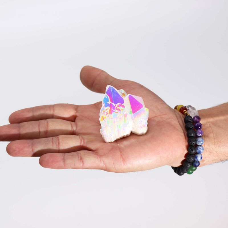 Середній Покращений Кварц - "Аура Ангела" (прибл. 100–150 г, 7–10 см)