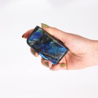 Лабрадорит з Мадагаскару - Середні (прибл. 250–300 г, 80–100 мм)