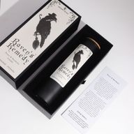чорна свічка Raven's Remedy з пробковою кришкою у подарунковій коробці