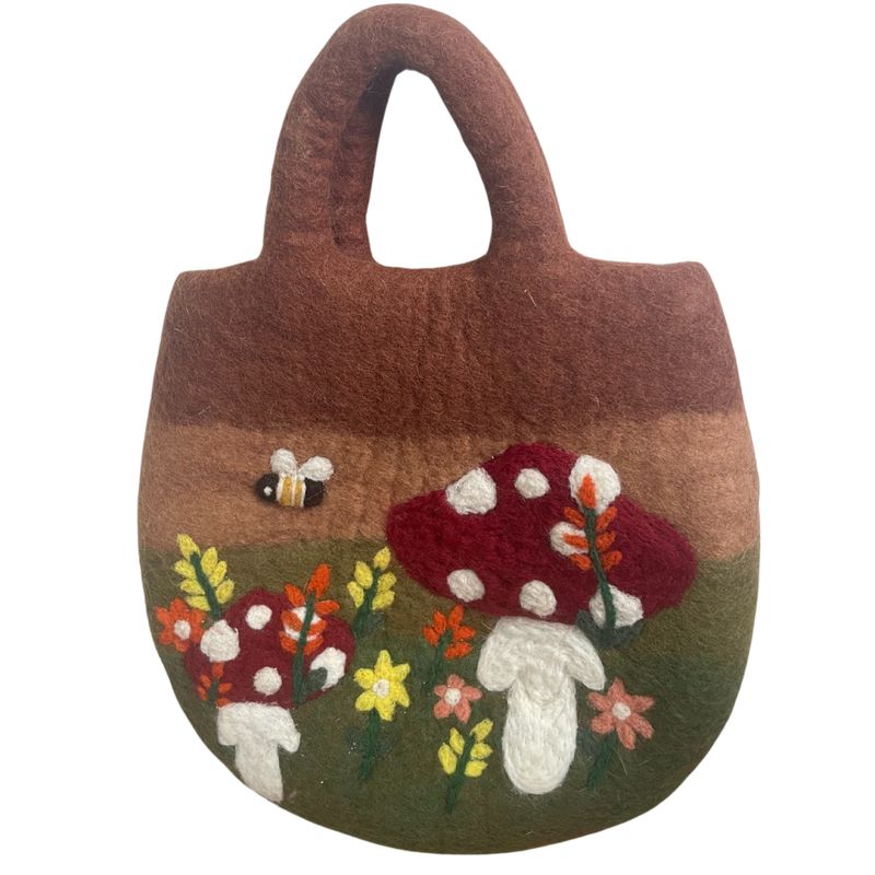 Повстяна Сумка "Грибний Сад" - 35x27 см