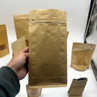 Середній Пакет для Кави з Клапаном Аромату 13,5x26,5 см (500 гм)