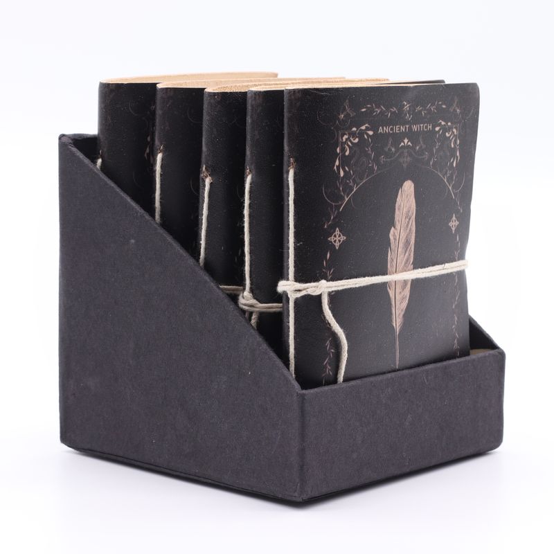 Шкіряний Блокнот "Ancient Witch Spell Book" 15x11,5 см - Дисплейна Упаковка