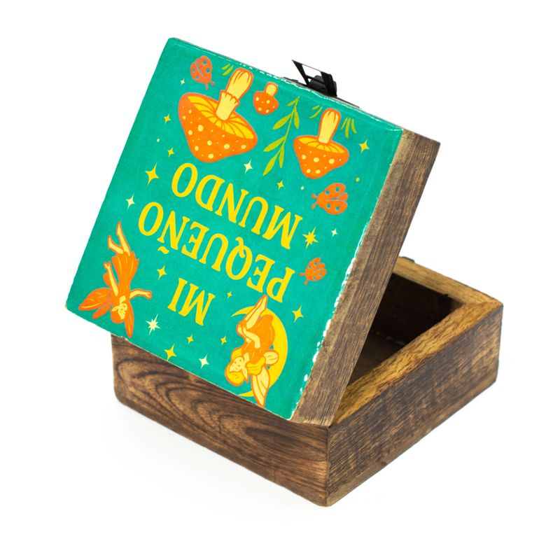 Маленька Емальована Скринька - Mi Pequeno Mundo