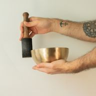 Середня Співаюча Чаша "Chaken" Ручної Роботи (прибл. 500 г) - 15 см