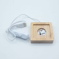 Дерев'яна LED-підставка з USB Квадратна 8 см - Багатокольорове Світло
