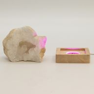 Дерев'яна LED-підставка з USB Квадратна 8 см - Багатокольорове Світло