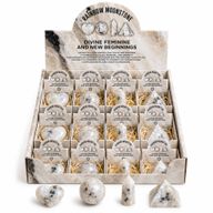 Натуральні Мінерали у Дисплейній Коробці (Асорті Форм) - Райдужний Місячний Камінь