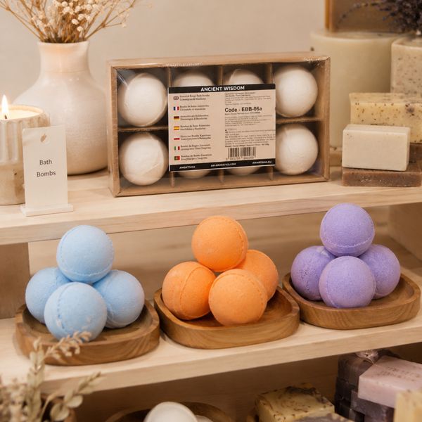 Бомбочки для ванни з ефірними оліями