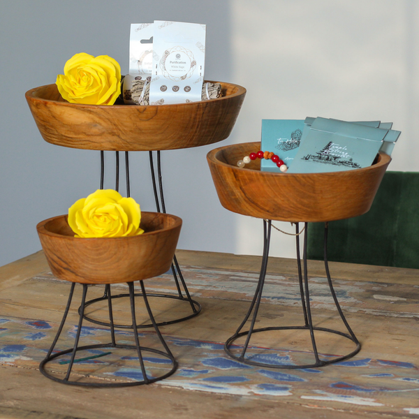 Чаші з тикового дерева
