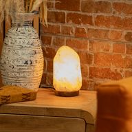 Соляна лампа Crystal Rock з гімалайської солі — приблизно 1.5–2 кг